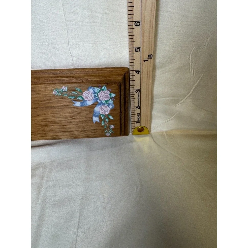 VTG Wooden 3 Peg Wall Mount Coat Hat Rack Floral Country Farmhouse Cottage 26